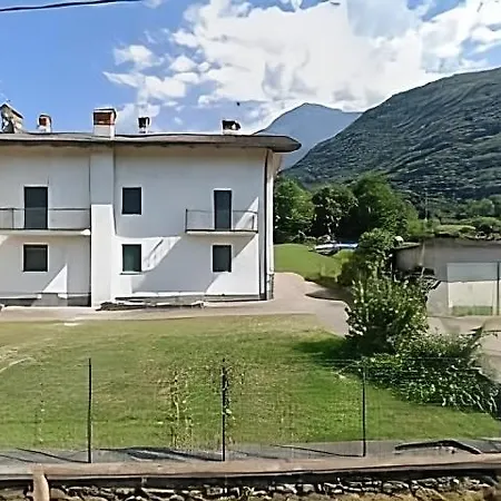 Tatil Evi Casa Romilda With Garden And Wi-fi Colico